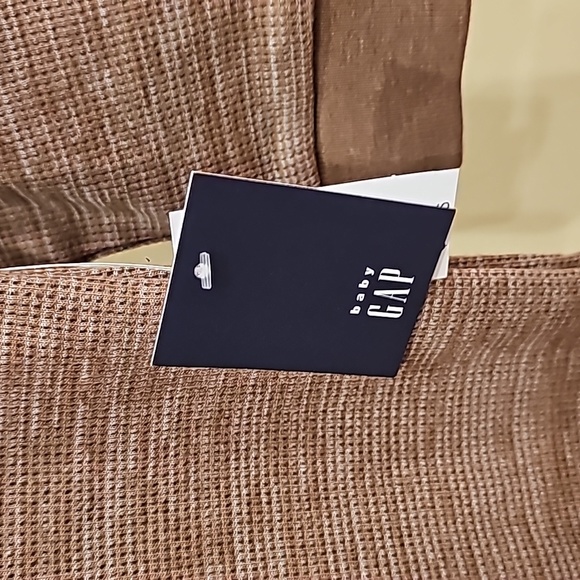 NWT Gap one piece - Picture 2 of 8